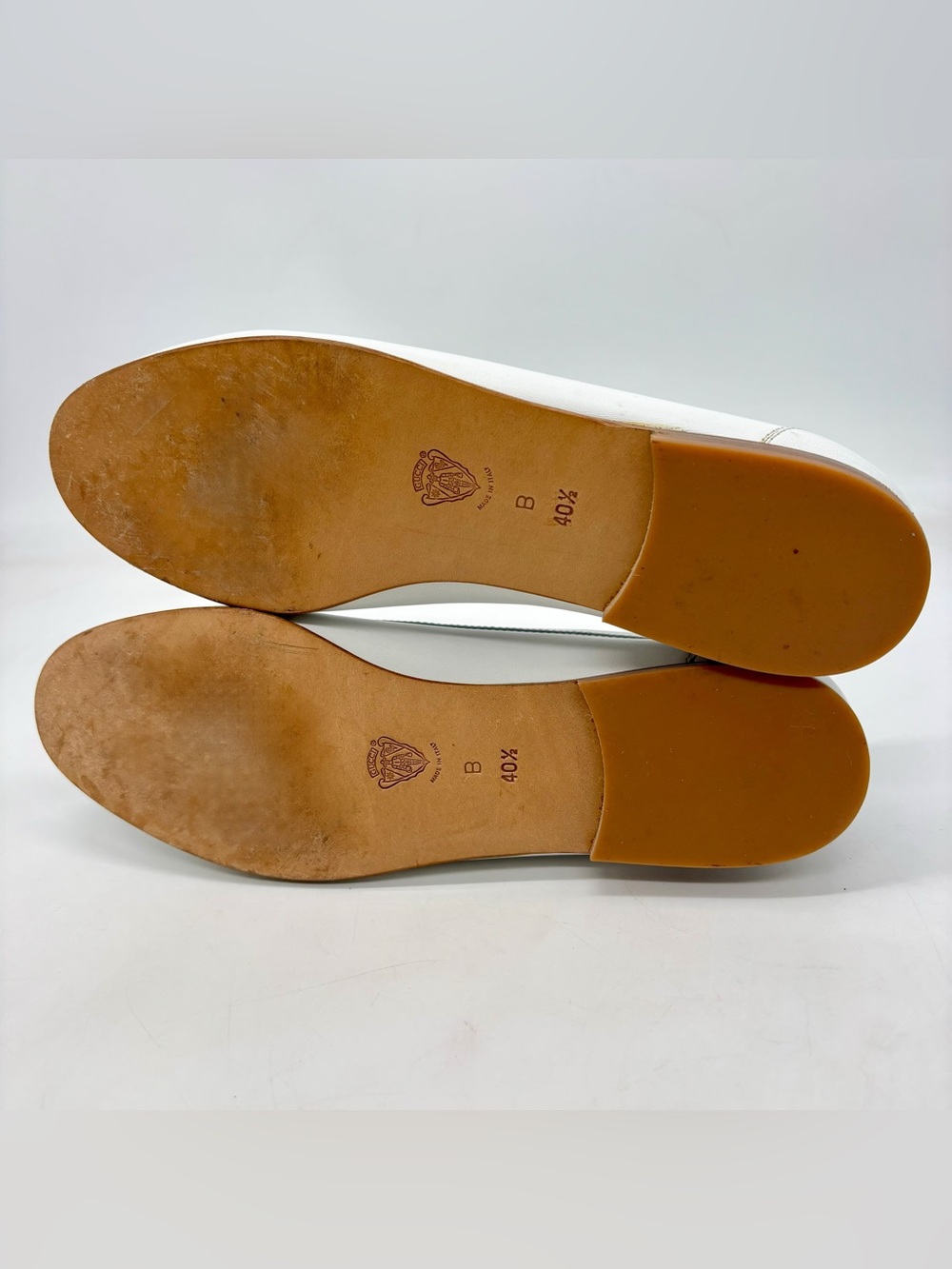 Gucci Tassel Loafer - Picture 9 of 10
